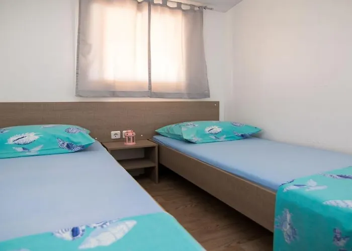 Mobile Frangipani 2 Biograd Na Moru